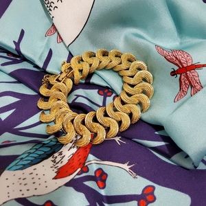 Bracelet monet design